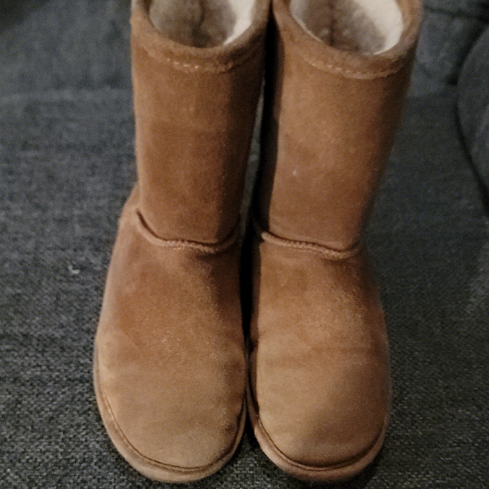 BearPaw Women's Tan Winter Boots